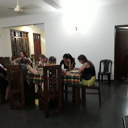 La Sachara Bed and Breakfast Kandy Exteriör bild